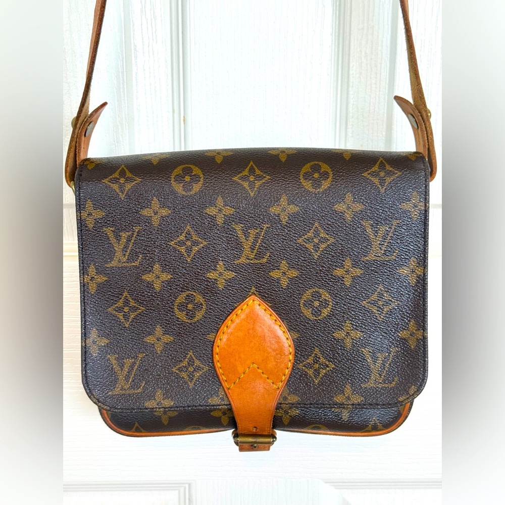 LOUIS VUITTON CARTOUCHIERE CROSSBODY BAG MM, VGUC